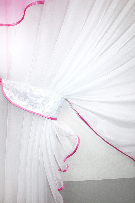 Кухонный комплект (280х170см) шторка с ламбрекеном цвет розовый с белым 00к 59-398 Киев - изображение 4