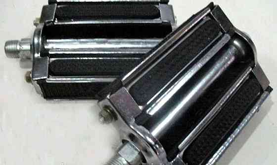 Педали велосипедные (резиновые вставки) (V-JD-09) Мукачево