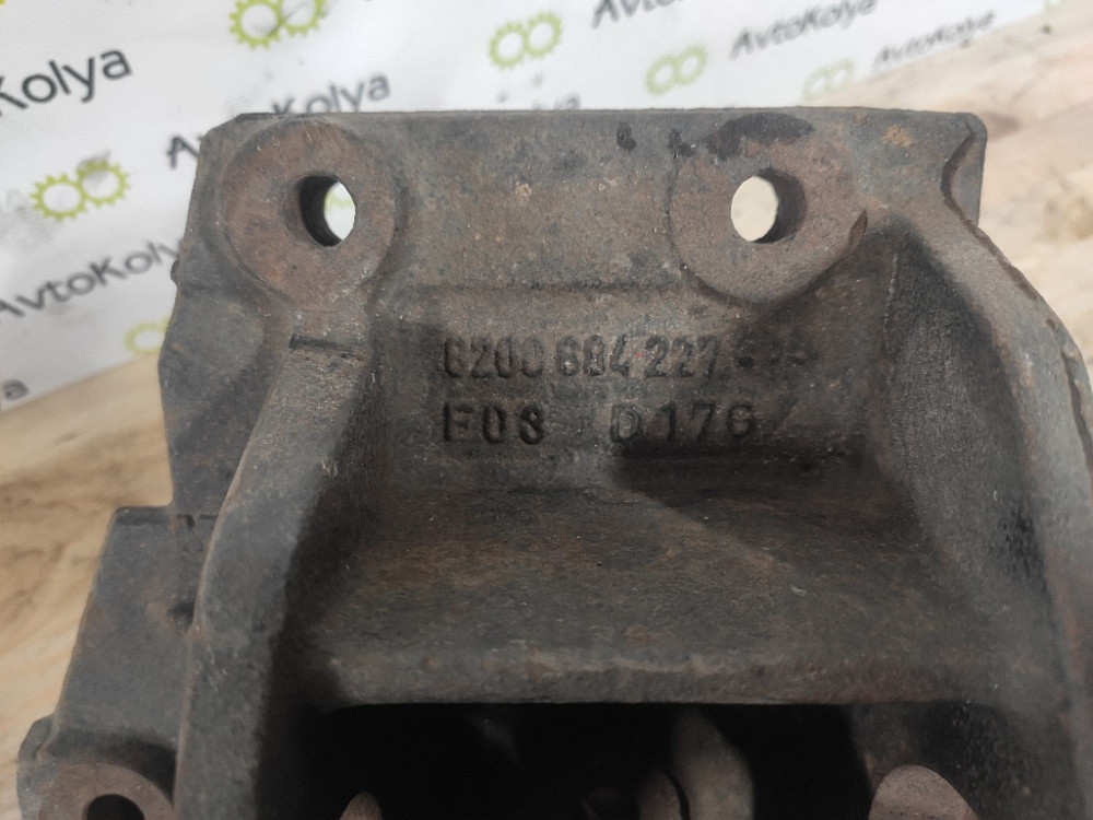 Кронштейн промвала правий Renault Master 2.2 dci / 2.5 dci 1998-2010 (8200684227) Ковель - фото 3