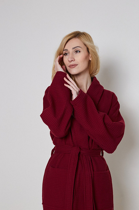Женский вафельный халат Ideal Textile длинный бордовый (56860619) 3XL Черновцы - изображение 4