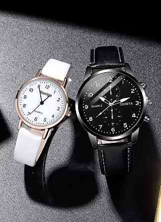 Подарочный набор для мужчин и женщин 2 парные часы с 2 ожерельем серце черно-белый Киев