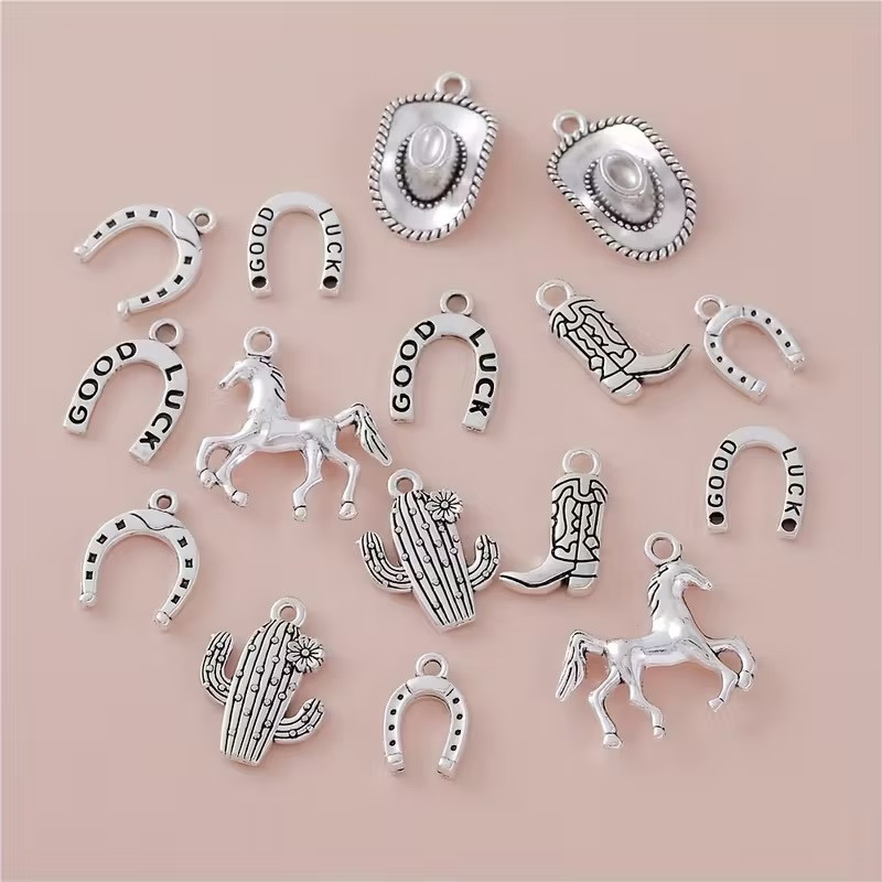 Набор подвесок 18 шт в ковбойском стиле – подковы, кактусы, лошади, аксессуары вестерн Киев - изображение 1