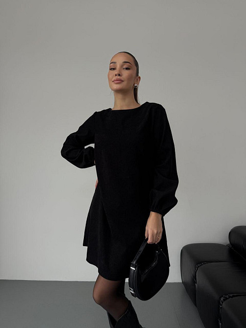 Жіноче базове плаття вільного крою з об'ємними рукавчиками мікровельвет Чорний, 50/52 Одеса - фото 8