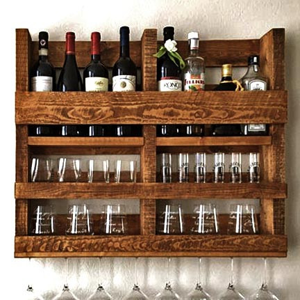 Настенная винная полка 