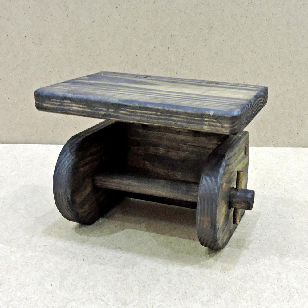 Держатель для туалетной бумаги 