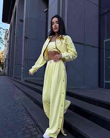 Женский теплый стильный костюм тройка из мягкого велюра. Лимонный, 42/44 Одесса