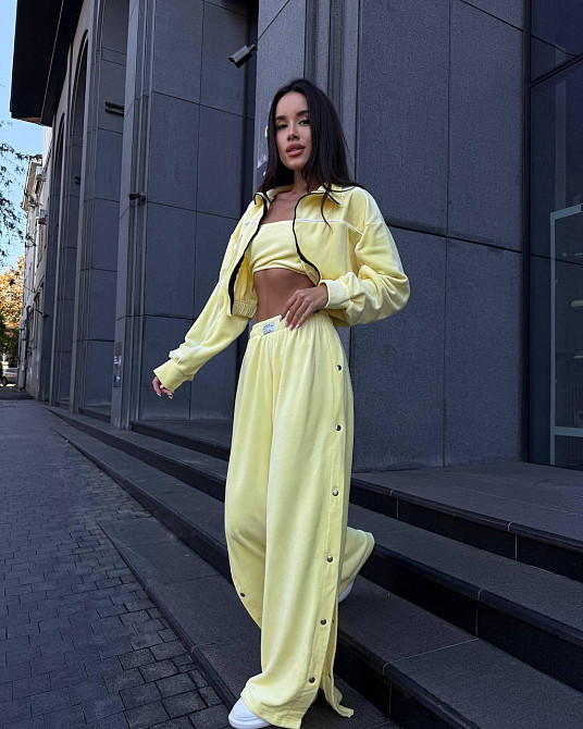 Женский теплый стильный костюм тройка из мягкого велюра. Лимонный, 42/44 Одесса - изображение 6