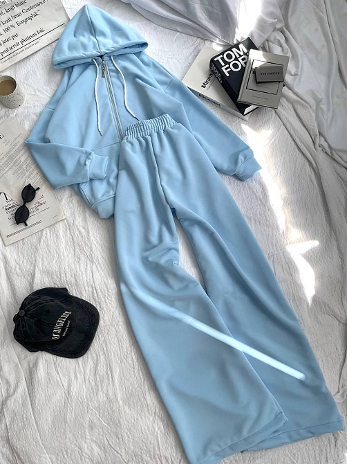 Женский прогулочный оверсайз костюм: кофта на молнии и штаны турецкая трехнить петля Одесса - изображение 1