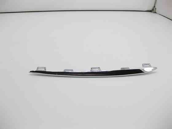 Mercedes-Benz  A1678858403 Нова декоративна хром накладка на бічну сітку переднього бампера спереду знизу праворуч GLE W167 GLE Coupe C167 Одеса