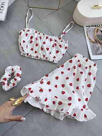 Жіноча ніжна принтована піжама: топ і шорти + резинка для волосся натуральний муслін Одеса