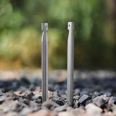 Комплект колышков Naturehike CNK2300ZP016 20 см сріблясті 8 шт (6976023925030) Винница