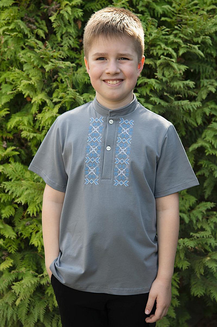 Вышиванка для мальчиков, короткий рукав, серая, хлопок, топ 152 Киев - изображение 1