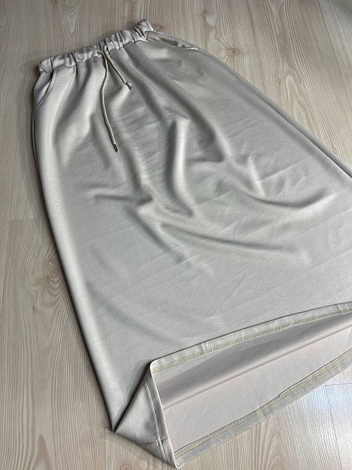 Костюм женский A-N 26067 футболка с длинной юбкой оверсайз, бежевый, one size Киев - изображение 15