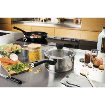 Ковш PYREX Expert Touch с крышкой 1.9 л (ET18APX) Винница