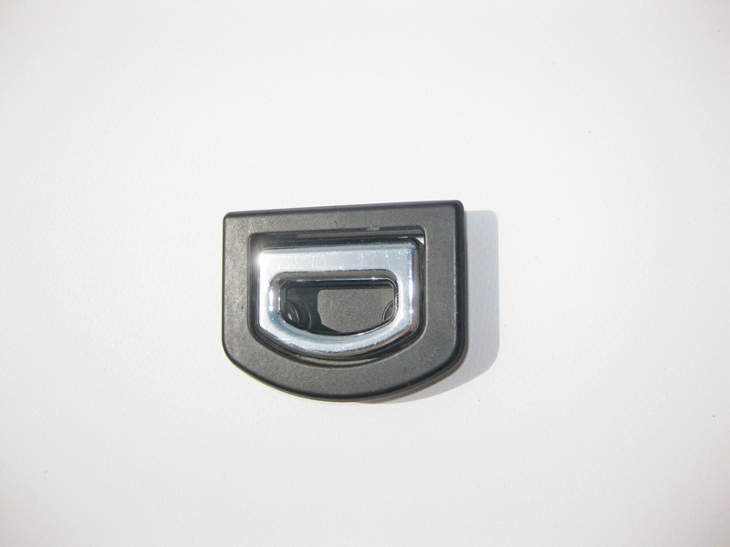 VAG  8D9864203 Стропувальний вух кріплення багажу чорний VW Passat Audi A3 A4 A6 A8 RS6 Одесса - изображение 3