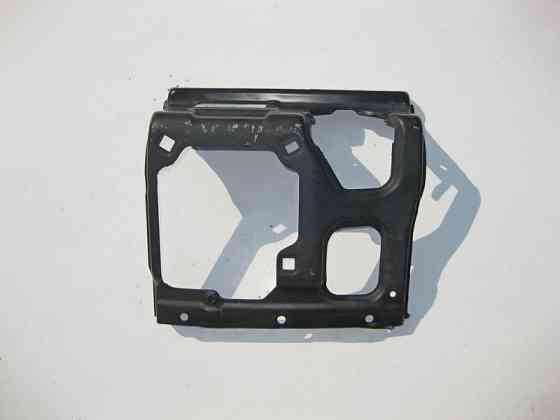 Mercedes-Benz  A2196201016 Центральна опора верхньої поперечної планки радіатора CLS C219 Одеса