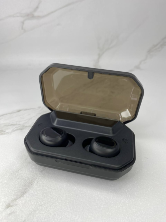 Б/У Беспроводные наушники T10 CSHID TWS Bluetooth 5.0, водонепроницаемые IPX7 с Power Bank 3000 мАч Киев