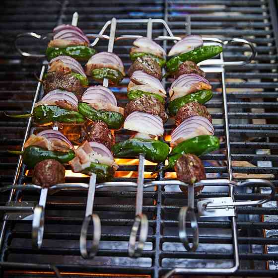 Набор шампуров с подставкой SANTOS, 6 шт, подставка, нержавеющая сталь 897597 Код: 011020 Ровно