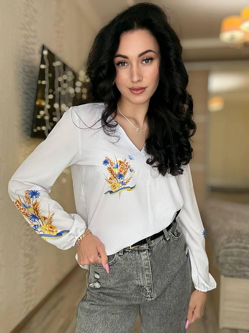 Жіноча святкова блуза з квітами турецький софт Білий 4, 42/44 Одеса - фото 1