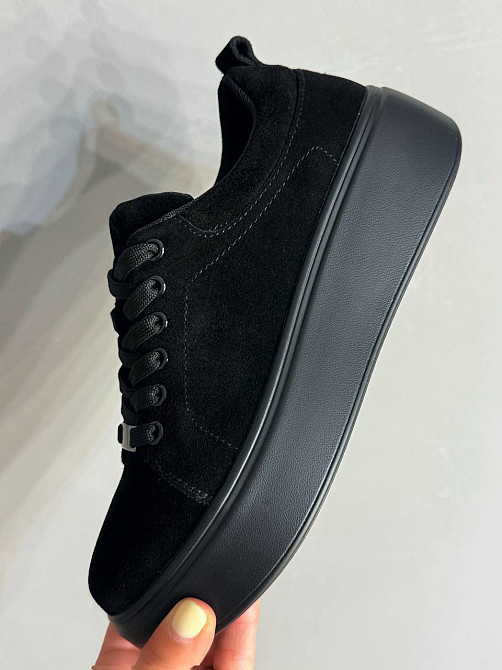 Кеди жіночі Hengji 537-8 замшеві на платформі чорні, 39, 25 см Одеса - фото 2