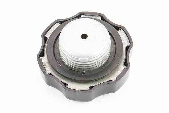 Кришка бака паливного 170F/173F/178F/186F/188F Киев