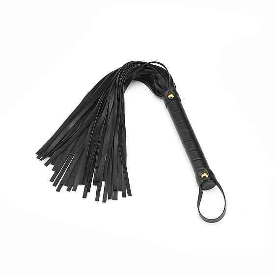 Флоггер Liebe Seele Black Organosilicon Flogger, 44 см, экокожа Sex Aura Киев