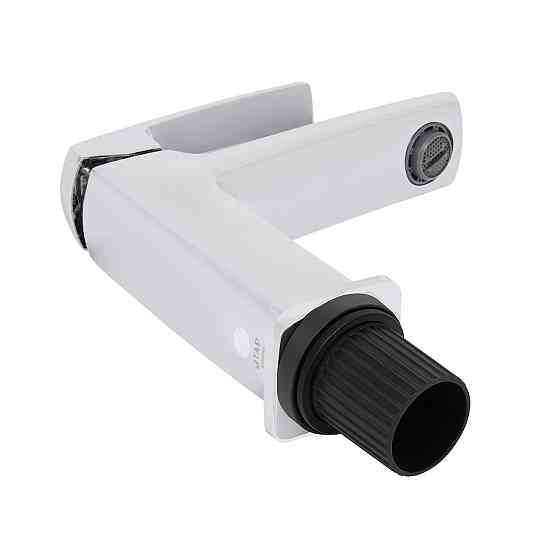 Змішувач для раковини Qtap Tern QTTER2701CRM47584 Chrome Київ