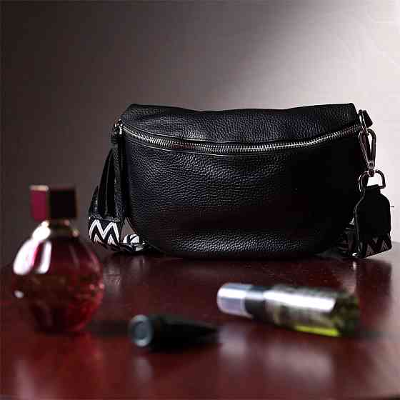 Шкіряна сумка для жінок у класичному кольорі через плече з міні гаманцем Vintage 22666 Чорна Київ