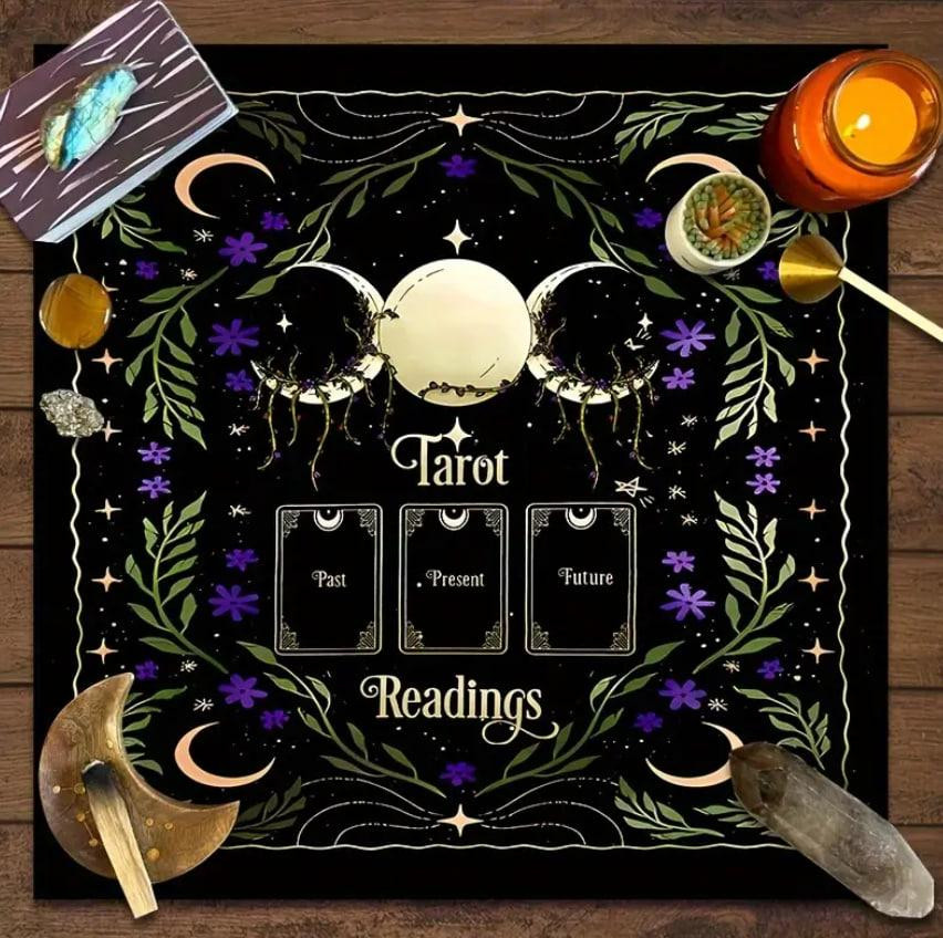 Алтарная скатерть для карт Таро и Рун. Скатерть для гадания 49*49 см.Скатерть тройная луна, фазы Лун Киев - изображение 1