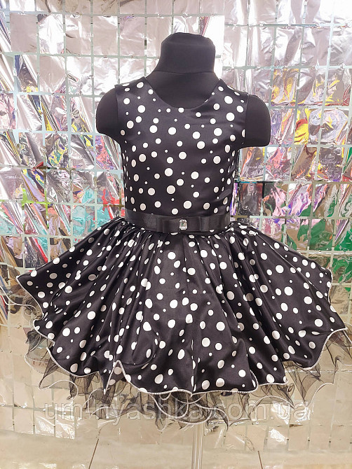 Пышное нарядное платье в ретро стиле 