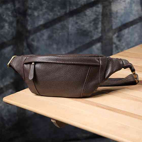 Модная сумка-бананка для мужчин из натуральной зернистой кожи Shvigel 23128 Коричневый Киев