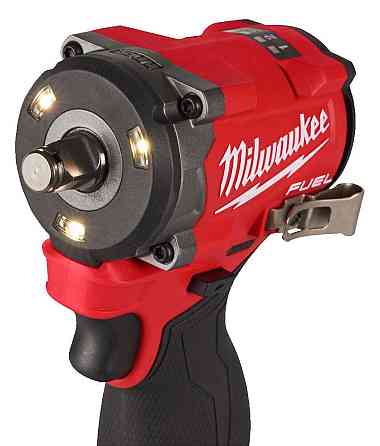Гайковерт високомоментний акумуляторний MILWAUKEE 1/2" (746 Нм) M12 FCIWF12G3-0 Одеса
