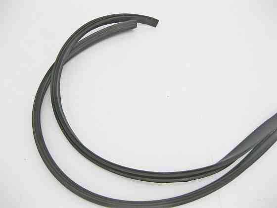 Mercedes-Benz  A2206902498 Ущільнювач над правими дверима long S-Class W220 Одеса