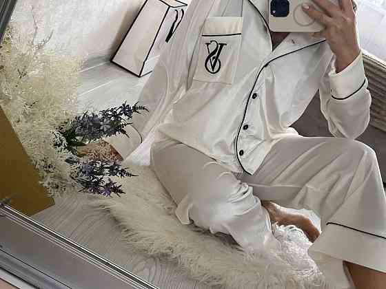 Женская стильная домашняя пижама бархатная пижама Молочный, 42/44 Одесса