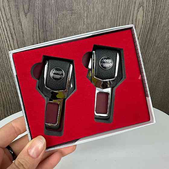 Заглушки для ремней безопасности на подарок в коробочке Toyota, BMW, Lexus, Mazda, Nissan, Subaru, Chevrolet Харьков