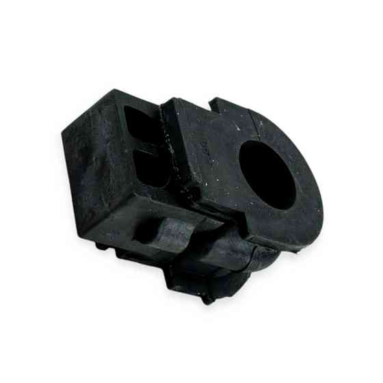 Втулка стабилизатора передняя Nissan X-Trail T31, Qashqai I (d-23 мм) Мукачево