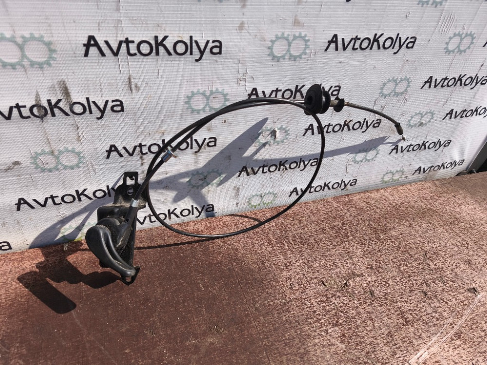 Трос капота Opel Vivaro 2001-2013 Ковель - фото 1