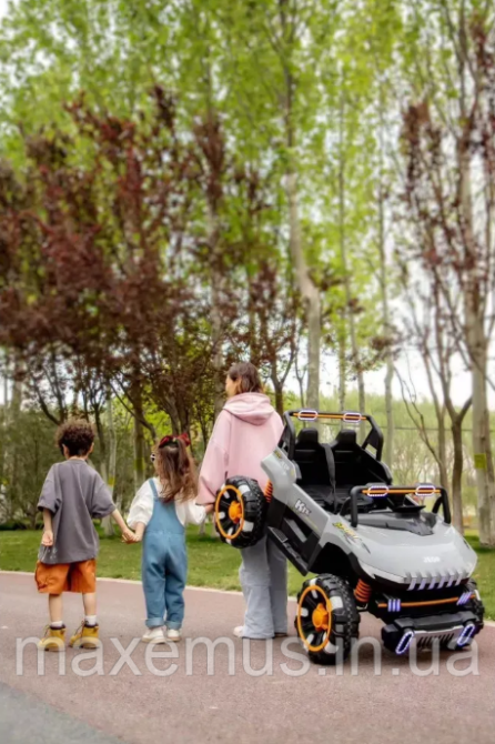 Электромобиль детский на аккумуляторе SP 8 6 8 8 Электрический автомобиль для детей на пульте управлении Серый Мостиска - изображение 16