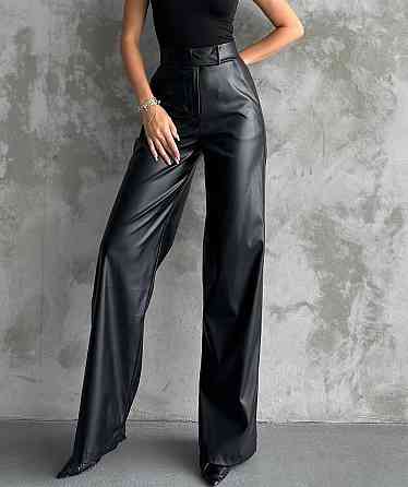 Женские стильные брюки-палаццо из эко-кожи Одесса