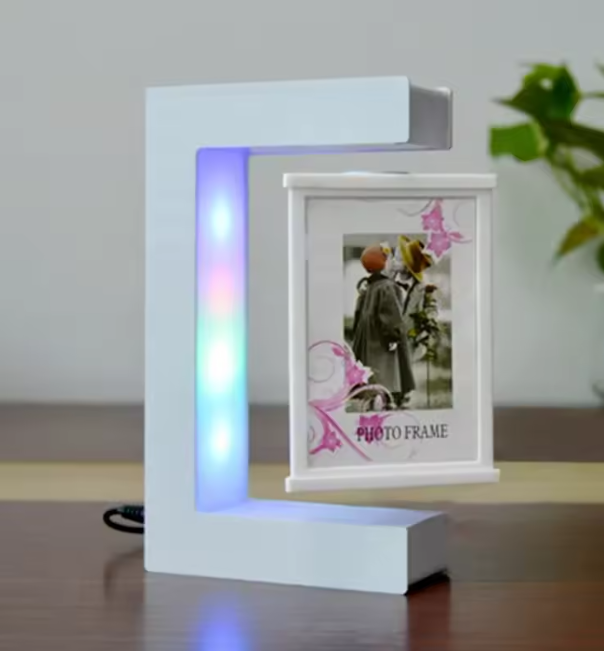 Левитирующая фоторамка-ночник на 3 три фото Фоторамка левитация Белая Кременчуг - изображение 9