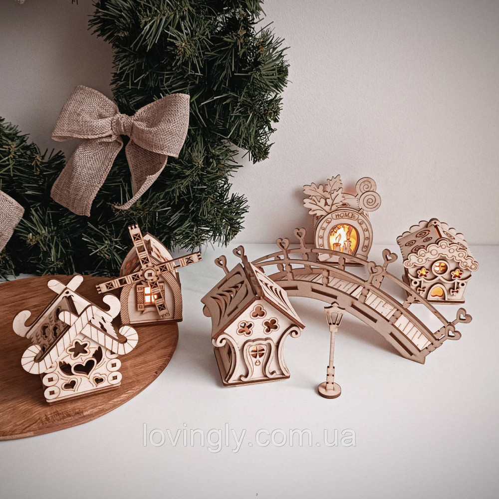 Новогодний деревянный городок с LED подсветкой – набор домиков для дома, подарок и праздничный декор. Ирпень - изображение 1