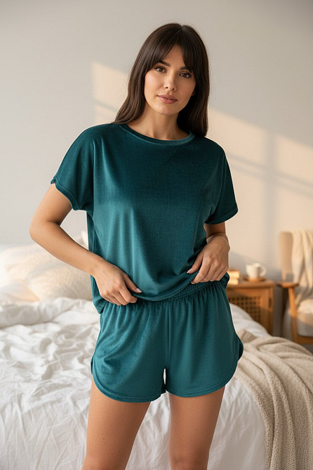 Піжама жіноча футболка+ шорти з плюшевого велюру Зелений S Харків - фото 5