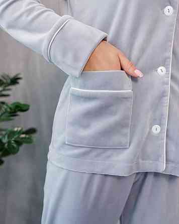 Костюм из плюшевого велюра на пуговицах с двумя карманами L Серый Харьков