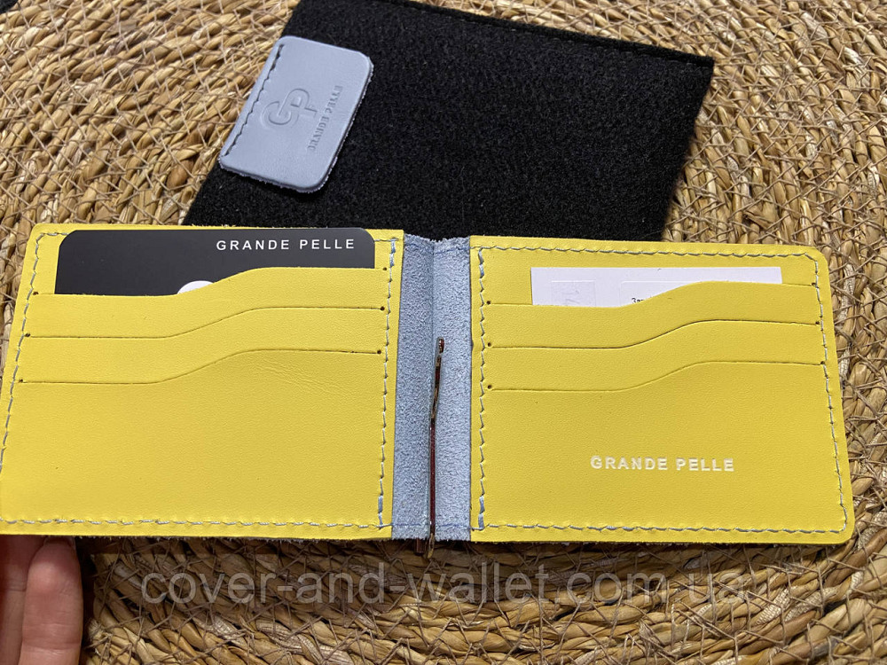 Жовто-блакитний затискач для купюр з написом З Україною в серці Grande Pelle Onda Київ - фото 10