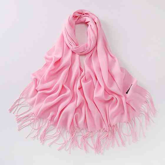 Женский шарф теплый классический с бахромой 170 на 65 см розовый Киев
