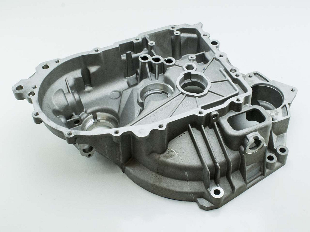 Картер КПП 2110 великий 3-ох шпильковий Мукачево - фото 1