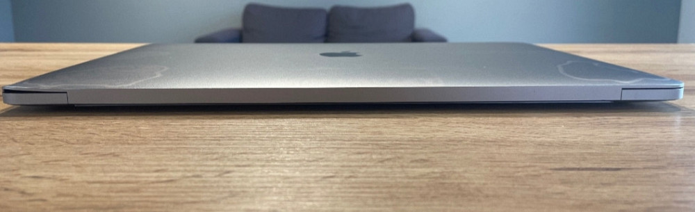 Ноутбук: MacBook Pro 15 (2018) Core i7 2.2Ghz. 16/256Gb. Київ - фото 2