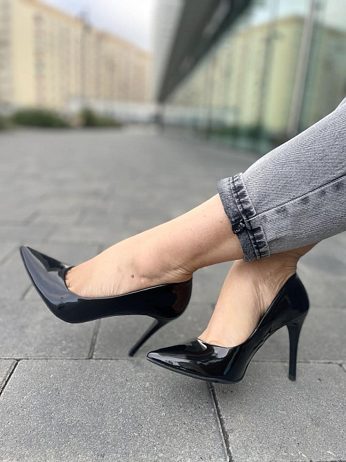 Туфлі жіночі LAVINI чорні шкіра лакована каблук 10 см 35 р. (3729) Коломия - фото 1