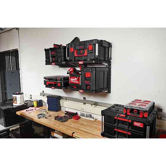 Стелажна система кріплення (полиця) PACKOUT MILWAUKEE на стіни Одесса