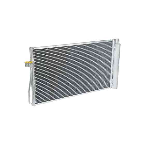 Радіатор охолодження BMW 64508381362 35391 Київ